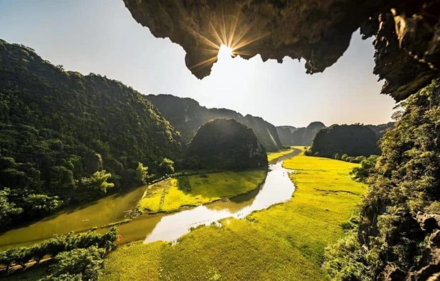 Hanoi to Ninh Binh by car – private driver